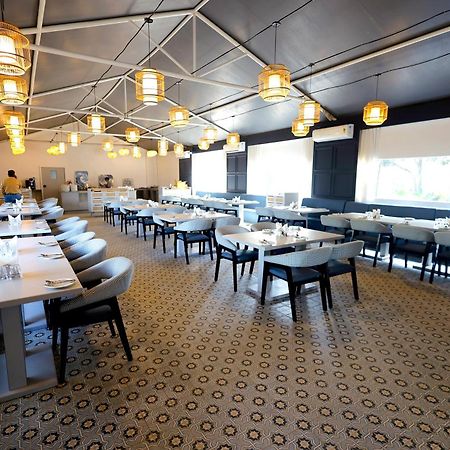 The Fern Seaside Luxurious Tent Resort ダマン エクステリア 写真