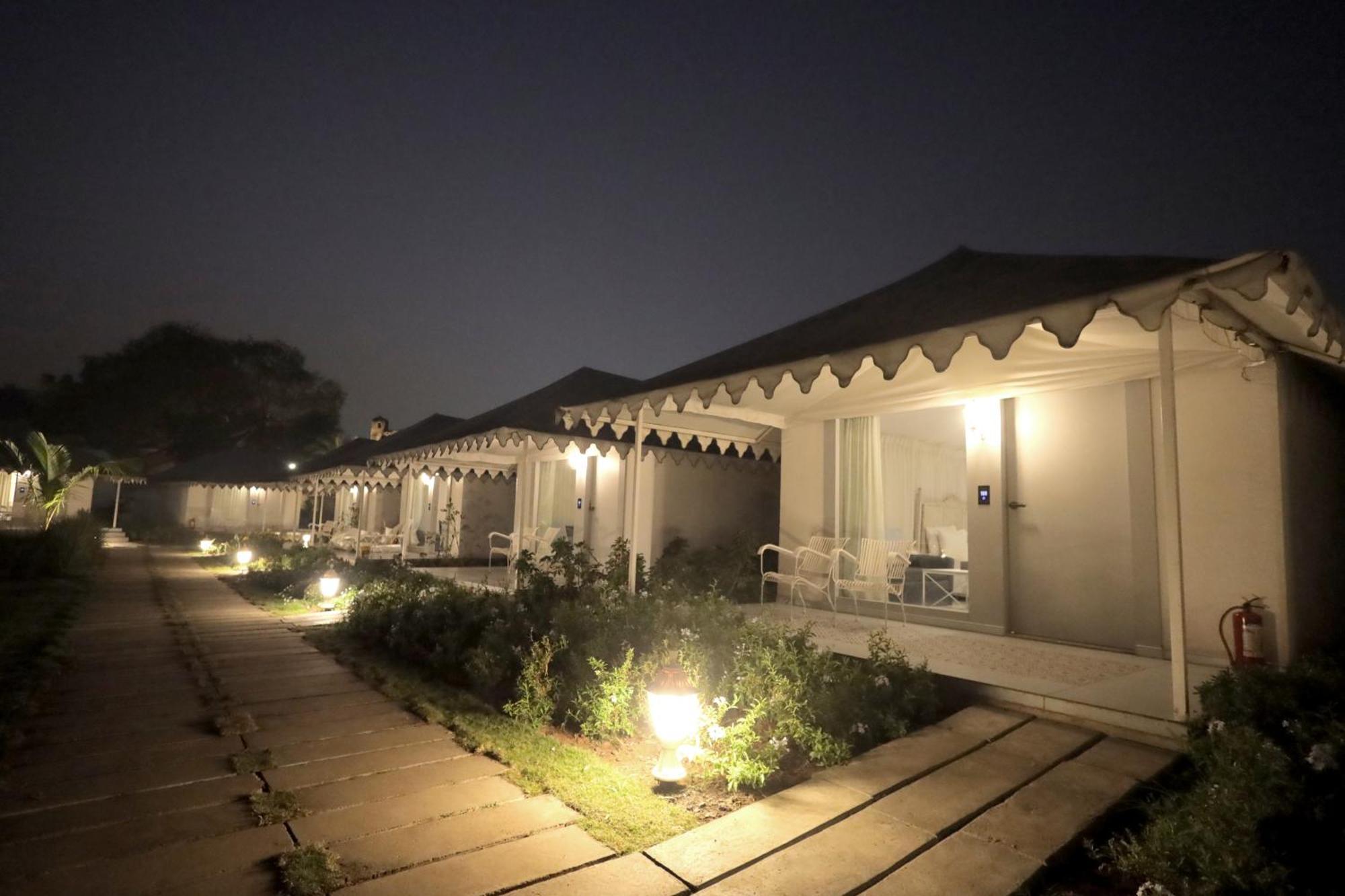The Fern Seaside Luxurious Tent Resort ダマン エクステリア 写真